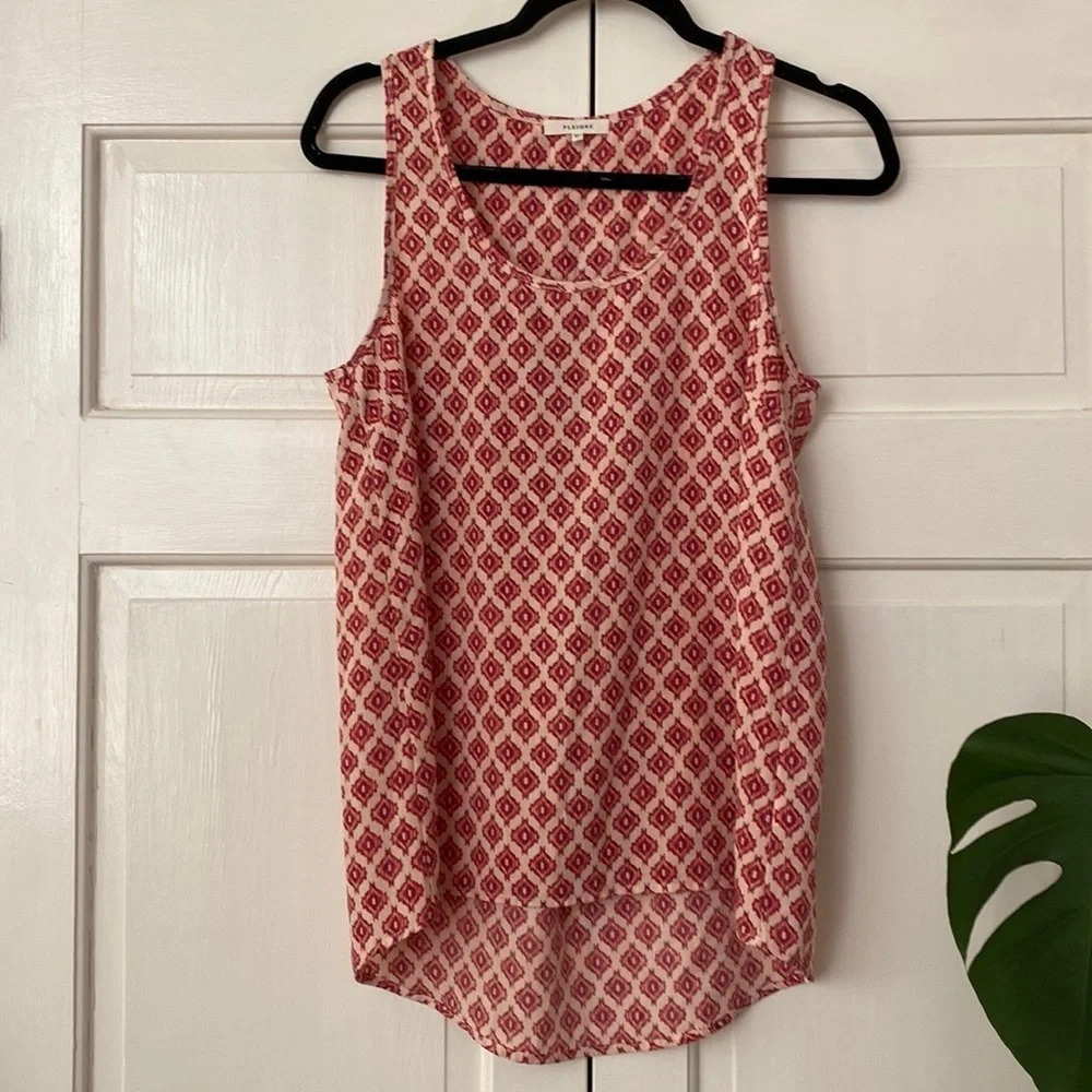 Pleione Blouse in Geometric Print Pink Maroon and Peachy Orange‎ Tank Dressy Top